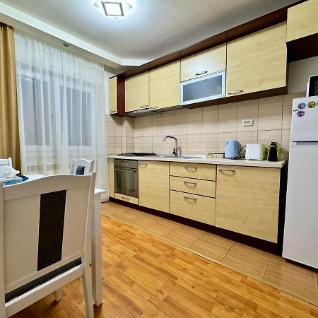 Altheda Living Eroilor 116-A4 Apartman Szucsáva Kültér fotó